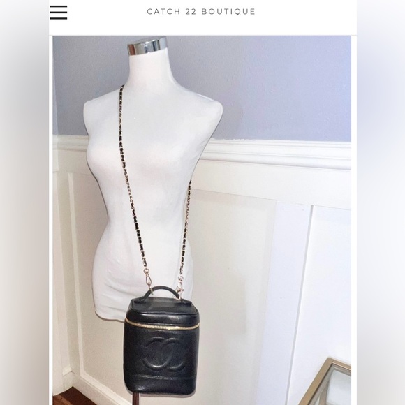 Chanel Black Caviar Top Handle Zip-Around Tall Vanity Bag - Picture 3 of 15